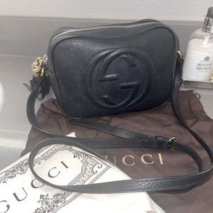 Gucci Soho Disco Bag Small Black Grain Leather with Beach Tote